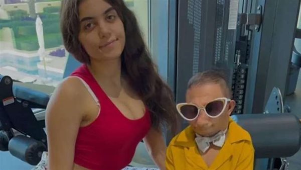 تفاصيل جديدة..تعرف على ثروة وزوجة وسبب وفاة عزيز الأحمد القزم السعودي 