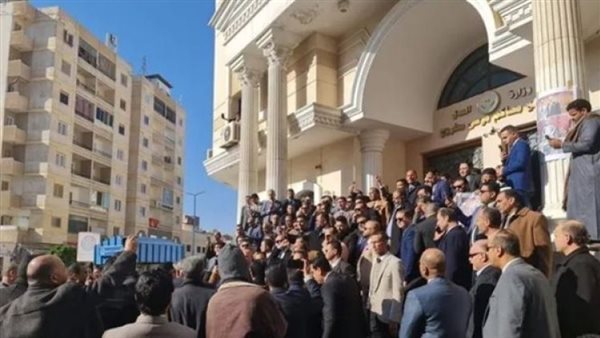 الحكم في القضية 5 فبراير.. تفاصيل إخلاء سبيل محامين مطروح