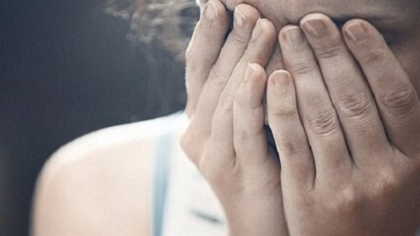 نشر المقطع الفاضح على مواقع التواصل الاجتماعي.. تفاصيل مثيرة في الحكم بالسجن المؤبد لمحامٍ هتك عرض طفلته 