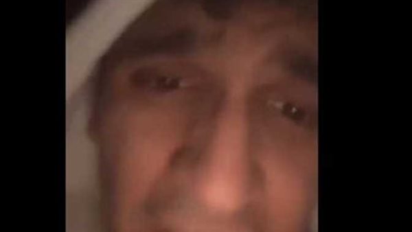 انقذوني.. فيديو مؤثر لشاب تركي يستغيث من تحت أنقاض منزله | شاهد