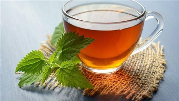 احذر.. تناول 13 كوب شاي يوميا يزيد احتمال الإصابة بهذا المرض 