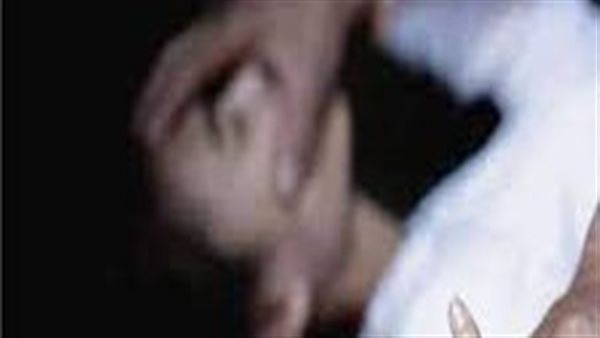 خافا العار فقتلاها.. تفاصيل مثيرة في حبس أب وأم قيدا ابنتهما حتى الموت بسوهاج