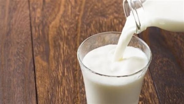 الوقت المناسب لتناول اللبن.. فوائد مذهلة لمرضى الحموضة وقرحة المعدة