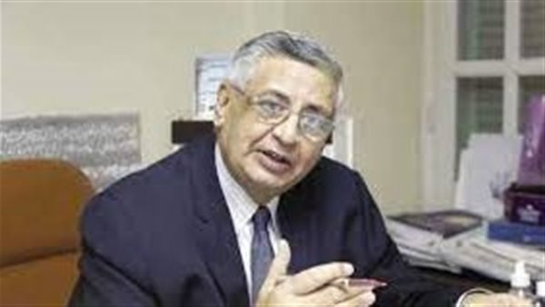 مستشار الرئيس يحسم الجدل.. هل تفشى فيروس جديد في مصر وأفريقيا؟ | فيديو