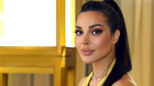 بسبب كلمة زبال.. إعلامية لبنانية تهاجم نادين نسيب نجيم والأخيرة ترد | شاهد