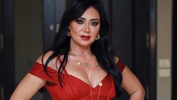 قسط الفيلا ولا الشاليه؟.. الجمهور يسخر من رانيا يوسف بعد تصريحات معاناتها مع الأقساط