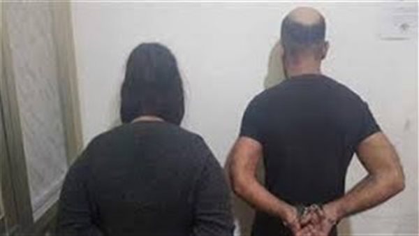 هنقتله ونعيش لوحدنا.. كيف خططت ربة منزل وعشيقها للتخلص من زوجها؟