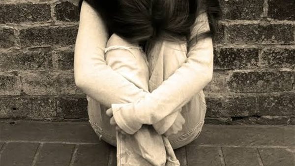 فضيحة بأطفيح.. اعترافات مثيرة للمتهمة بمساعدة زوجها في هتك عرض ممرضة الجيزة