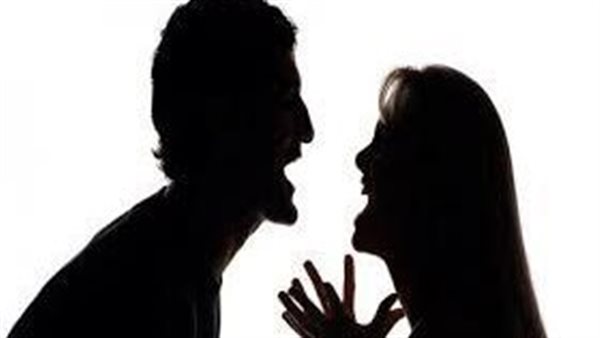 على علاقة بشاب من دور عيالها.. مُسن يطلب تطليق زوجته أمام محكمة الأسرة