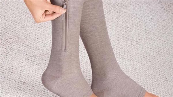 يصبح أسوأ ليلا.. إحساس في الساق قد يشير إلى تجلط الدم