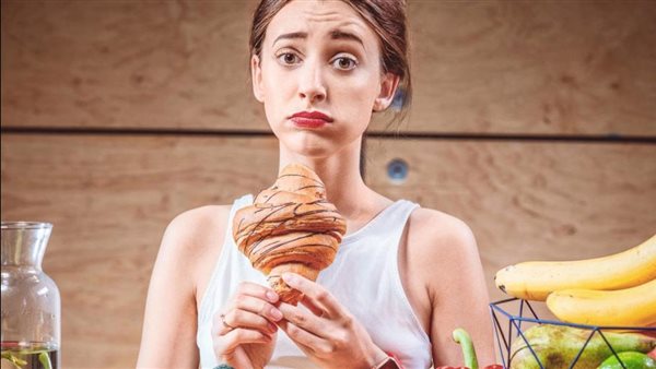 احترس.. تناول هذه الأطعمة يصيبك بالإكتئاب