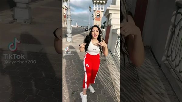 تزوجت عرفيا وضبط حشيش في شقتها.. من هي البلوجر آية إيهاب؟