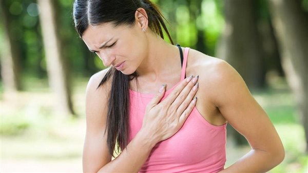 احذر هذه العلامات الـ 5 تكشف الإصابة بمرض يهدد القلب