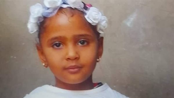 شنقوها ورموا جثتها على السطح.. تفاصيل صادمة جديدة في العثور على جثة الطفلة زينب بالأقصر