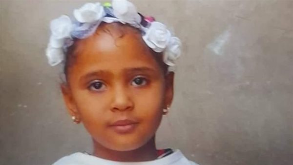 ابنة عمها خنقتها وألقت جثتها على السطح.. مفاجأة صادمة في قضية جثة الطفلة زينب بالأقصر