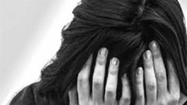 جوزي عاشرني في الحرام.. سيدة تصرخ داخل محكمة الأسرة