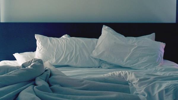 حددها القرآن الكريم.. 4 أوقات يحرم فيها الجماع شرعًا