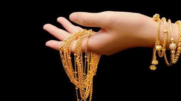 قفزة بعد اجتماع البنك المركزي.. سعر الذهب اليوم الجمعة 31-3-2023