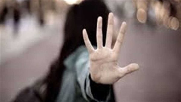 فيديو يشعل الغضب.. جريمة تحرش في نهار رمضان تهز دولة عربية | شاهد 