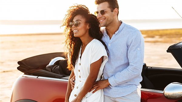 للرجال والنساء.. 12 حيلة لزيادة الطول والنحافة