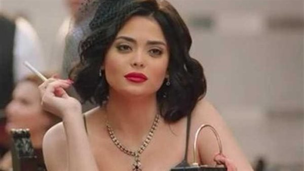 بسبب الثور.. انهيار وفزع أسماء جلال في رامز نيفر اند