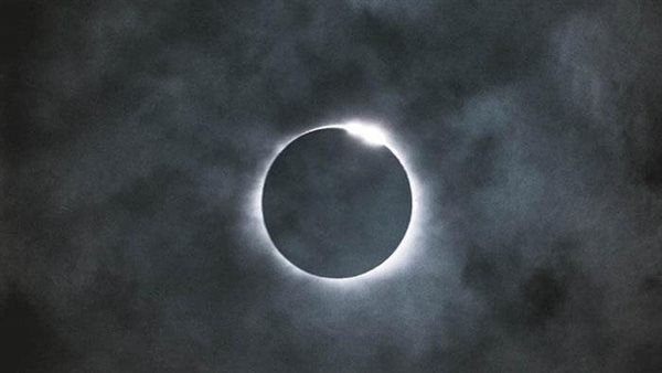 هلال شوال.. بيان جديد من معهد الفلك بشأن كسوف الشمس المرتقب وموعد عيد الفطر