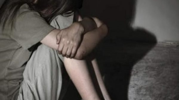 قطعت أمي وأخويا عشان حبيبي.. كيف قتلت مراهقة الخصوص أسرتها بسبب علاقة منحرفة؟