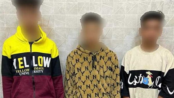 خلع ملابسه.. تفاصيل مثيرة في القبض على المتهمين بمضايقة سائحة بميدان التحرير 