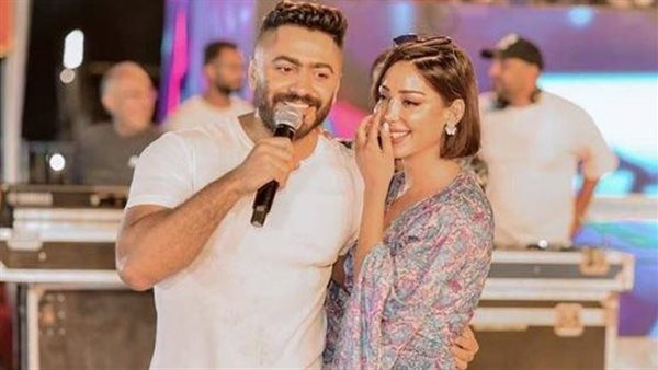 عشرة 12 عاما..أول تعليق من تامر حسني بعد انفصاله عن بسمة بوسيل