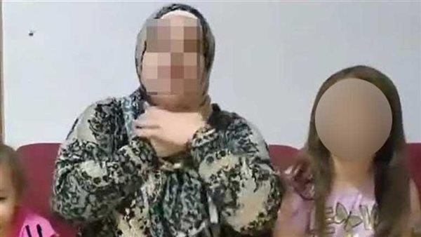 اختلقت علاقة جنسية بين ابنها وشقيقته.. من هي البلوجر هبة السيد؟
