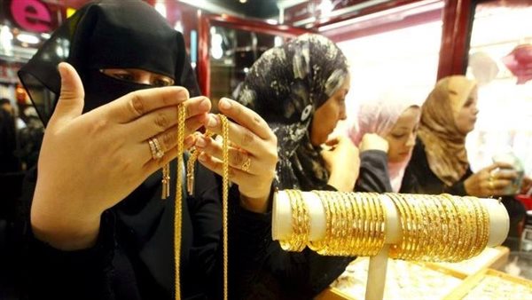 رقم صادم.. كم أنفق المصريون على شراء الذهب في 3 شهور؟ 
