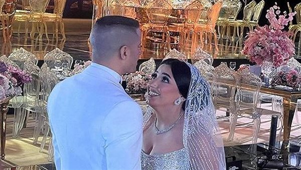 سرقة نصف مليون جنيه.. تطور مثير في أزمة حسن شاكوش وزوجته