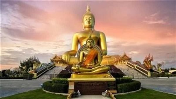 يحمل جزء من ملابسه.. اكتشاف جديد في مصر يثير جدلا واسعا | شاهد