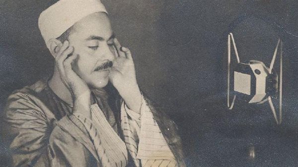 مدفون داخل اللحد..سبب إزالة مقبرة الشيخ محمد رفعت وأسرته تستغيث