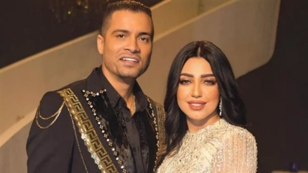 عبستك إزاي وانتي مش بستاني.. حسن شاكوش يسخر من أخطائه الإملائية | فيديو