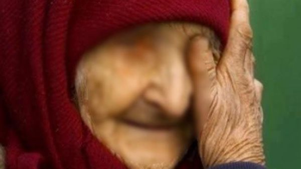 مش عايزاه يورثني.. عجوز تطلب خلع زوجها أمام محكمة الأسرة