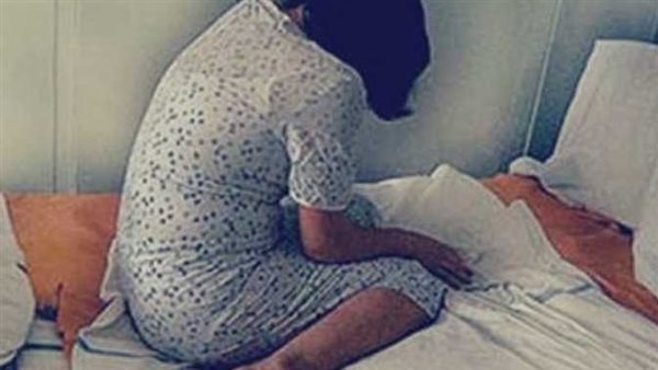 موظف لمحكمة الأسرة: مراتي غابت عن البيت 14 شهرا وراجعة بطفلة