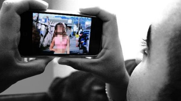 مش هتبقي لغيري.. حب قديم ومقاطع خاصة تحول حياة رحمة إلى جحيم في بنها