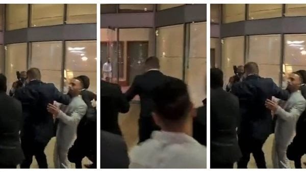 كان عايز يتصور.. رد فعل عنيف لـ عمرو دياب مع معجب | شاهد