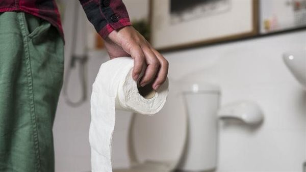 احذرها..5 علامات تكشف لك أن سبب الإمساك هو سرطان القولون