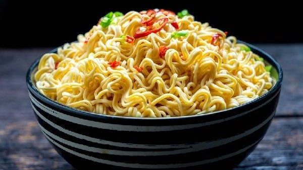 أول تعليق من القومي للتغذية على خطورة وضع الشطة على النودلز