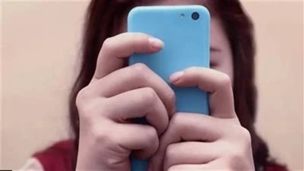 ما القصة؟.. رقصة بجامعة حكومية تثير جدلا واسعا على السوشيال | شاهد