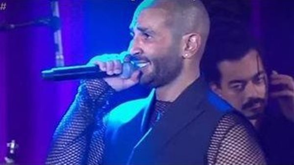 حفل السعودية.. أول تعليق لنقابة الموسيقيين بشأن ملابس أحمد سعد الشفافة