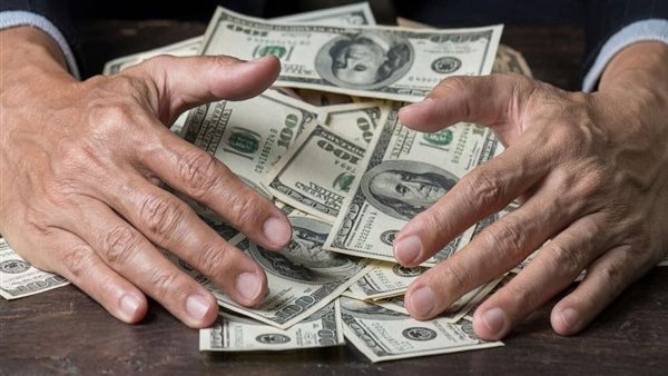 الحقوني سرقوا الدهب والدولارات.. كشف لغز اقتحام منزل سيدة في الجيزة