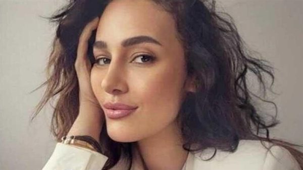 خلي العقل لكم.. رد ناري من حلا شيحة على مهاجمي فيديو رقص شقيقتها