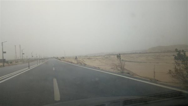 العاصفة الترابية.. سحب ركامية وفرص أمطار على هذه المناطق 