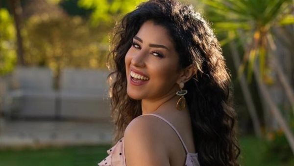 خسيتي إزاي؟..هكذا علق الجمهور على ظهور أيتن عامر بقوام ممشوق | شاهد