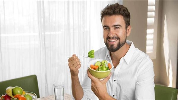 للرجل.. احذر هذه هي الأطعمة الـ6 التي قد تضعف صحتك الجنسية