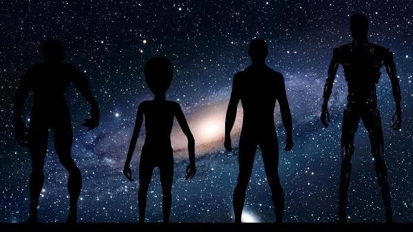 الموضوع طلع بجد.. علماء يعتقدون أن كائنات فضائية وجهت رسائل لكوكب الأرض 