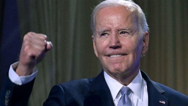 على الهواء مباشرة.. موقف محرج لبايدن مع مذيعة أمريكية | فيديو